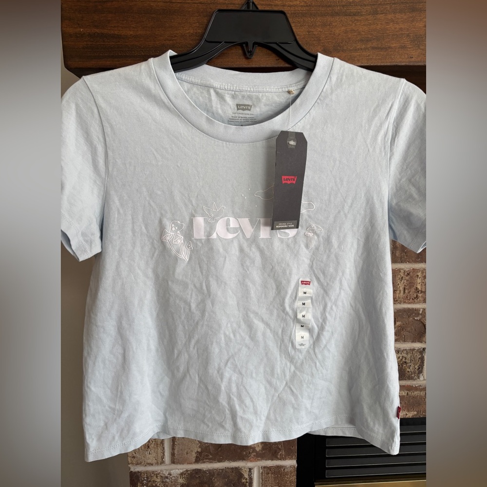 Levi's Sky Blue Logo Mushroom Clouds and Dove Bird Tee Medium